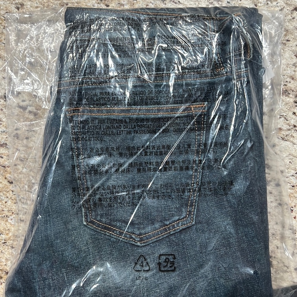 Mens old navy skinny jeans 32x32
